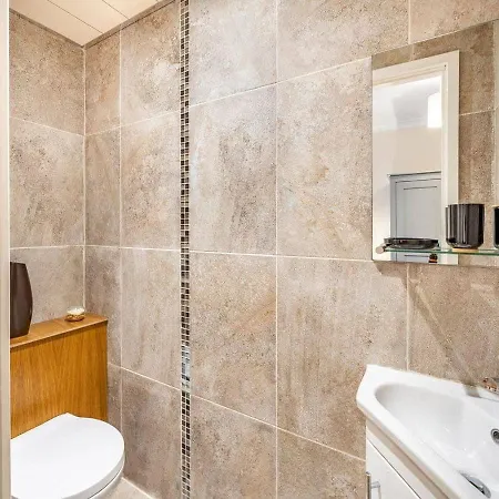 Yantethera Hotel